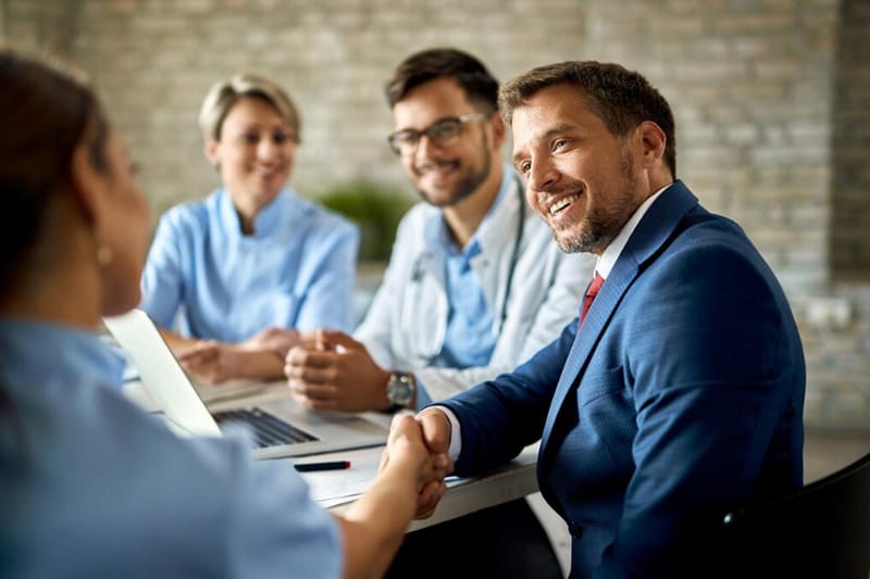 Servicios para empresas en asesoramiento y gestión de seguros